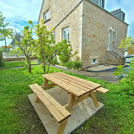 Esprit En Bord De ! Pontorson