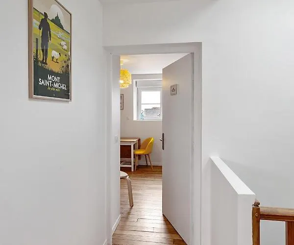 Esprit En Bord De ! Pontorson