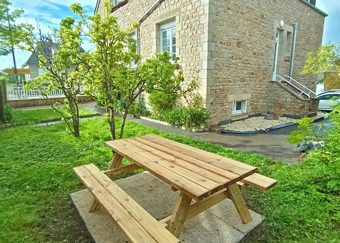 Esprit En Bord De ! Pontorson